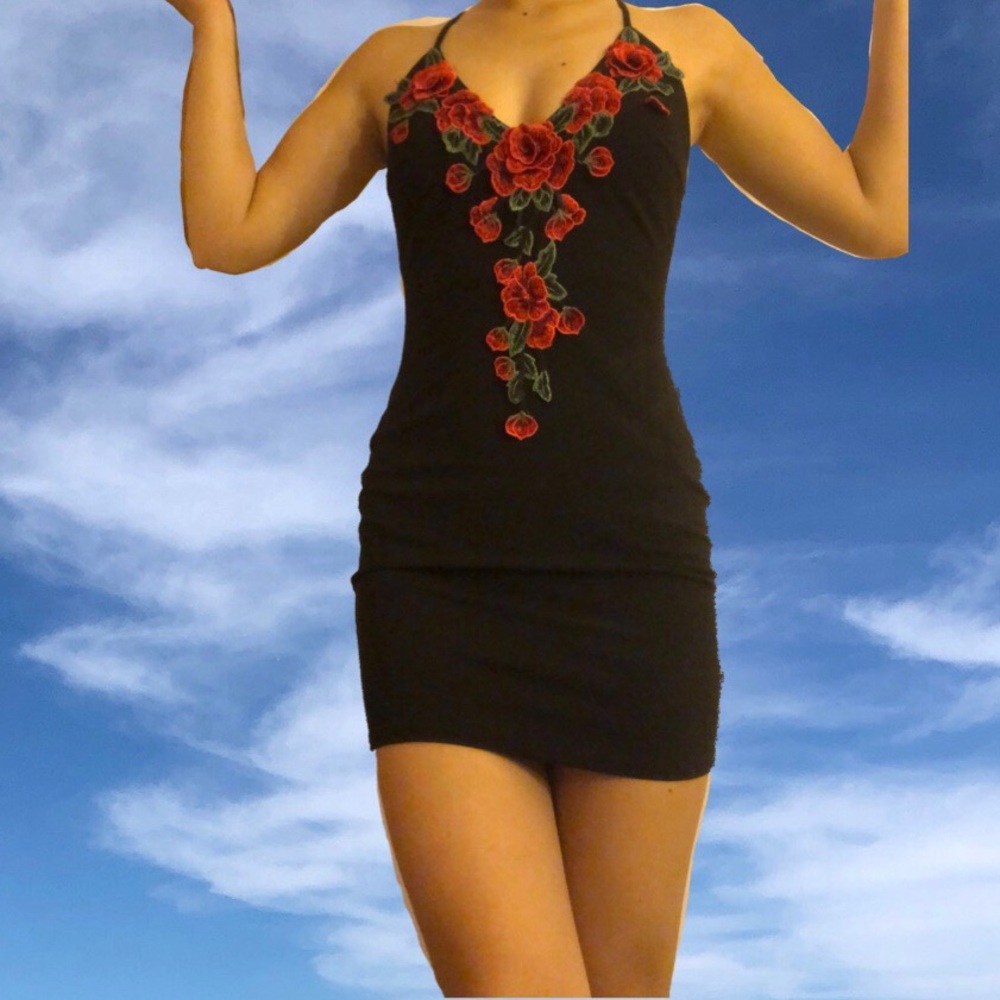 black bodycon homecoming dress